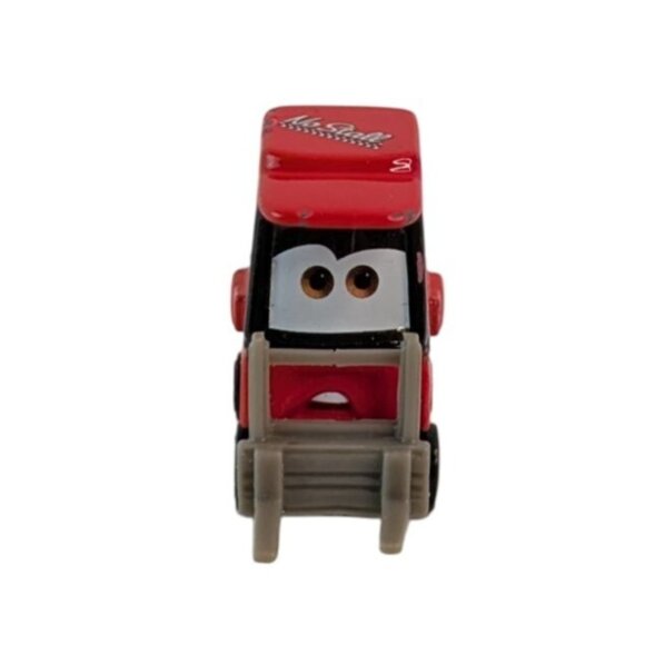 Disney Pixar Cars Diecast No Stall Todd Marcus #123 & Pit Crew w/Chief Pitty - Picture 11 of 13